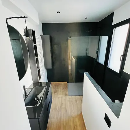 Zina Appartement Cassis Buitenkant foto